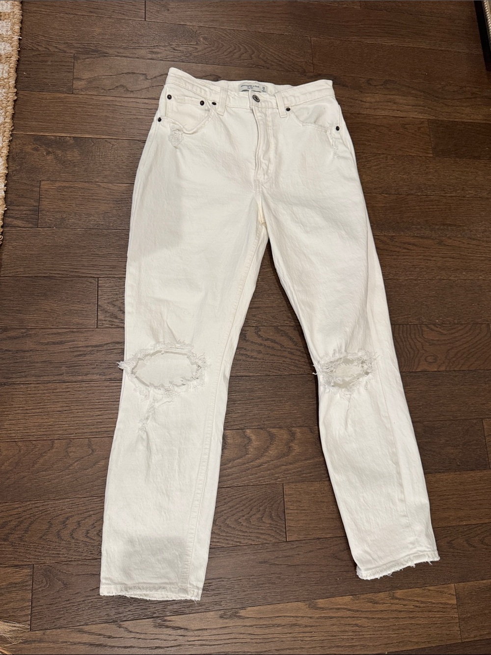 Abercrombie & Fitch mom High-Rise Jeans